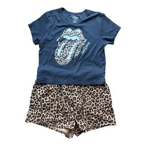 The Rolling Stones Graphic T-Shirt Women's Large Rock Music Concert with shorts